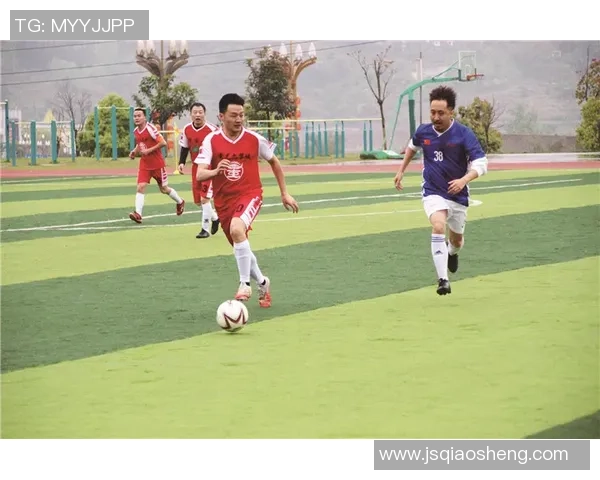 中学课本中的足球明星们如何影响青少年成长与价值观塑造